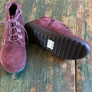 Clarks Medora Sage - Burgundy Suede Ankle Boots